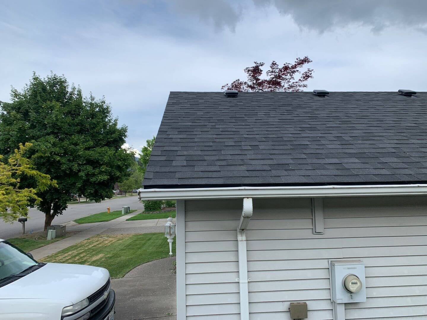 Repair roofing project