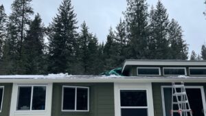 Winter roof repair