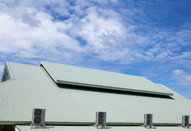 All About Metal Roofing Width: Find the Perfect Fit for Your Home