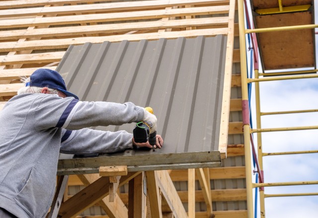 How to Install Metal Roofing Panels