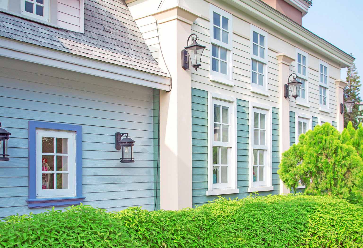 Easily Fix Your Vinyl Siding’s Holes and Achieve a Flawless Finish