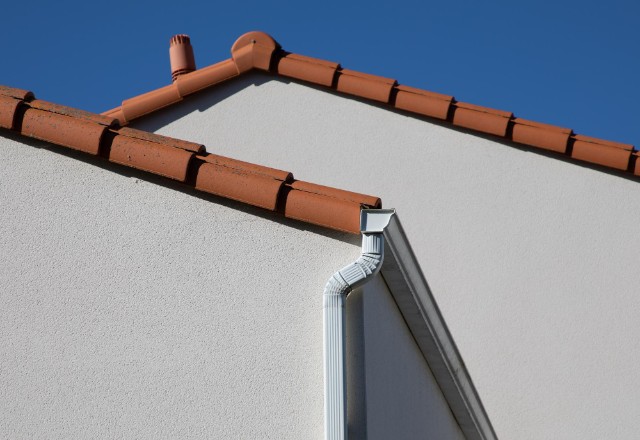 Choosing the Right Type of Gutter System